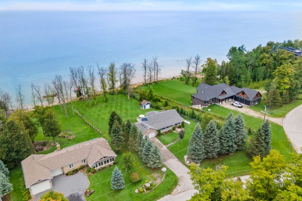 172 QUEENS BUSH DR DRIVE
