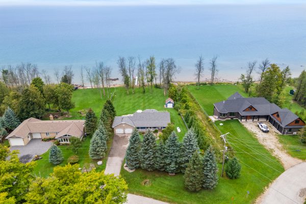 172 QUEENS BUSH DR DRIVE
