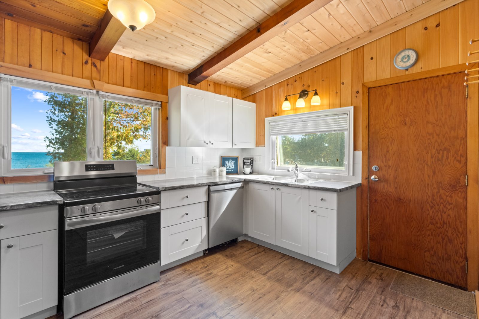 173 ISTHMUS BAY ROAD