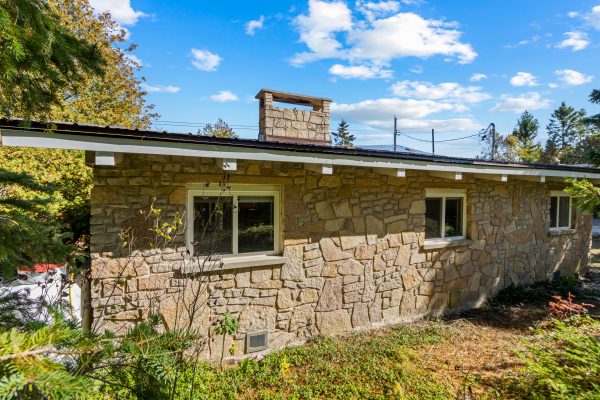 173 ISTHMUS BAY ROAD
