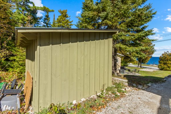173 ISTHMUS BAY ROAD