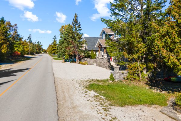 173 ISTHMUS BAY ROAD
