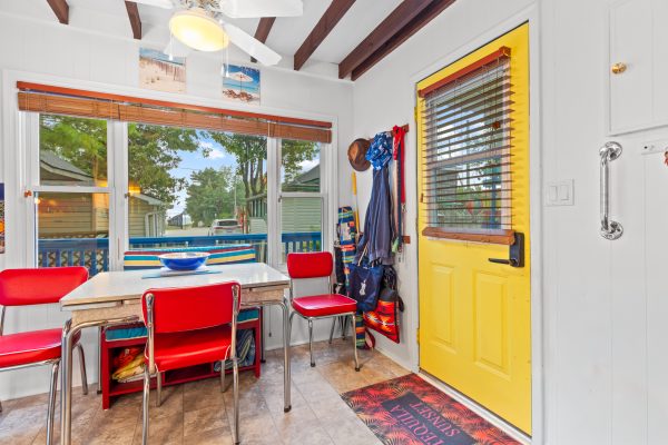 206 FIRST STREET N