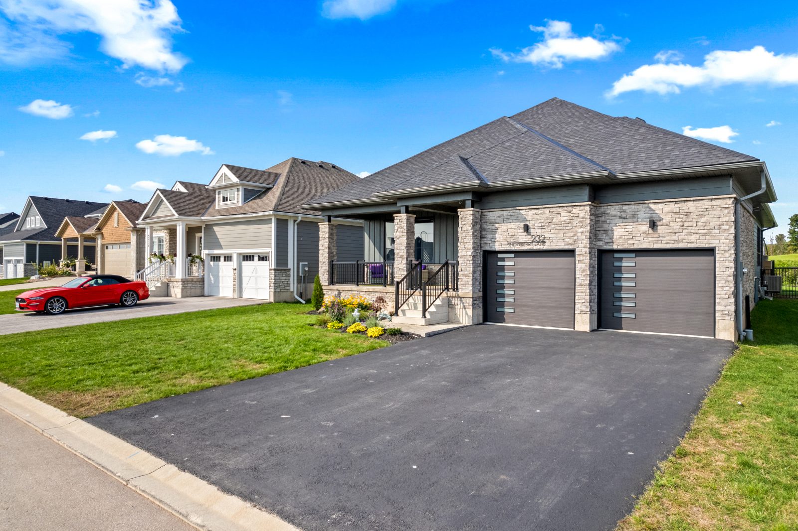 232 SNOWBERRY LANE