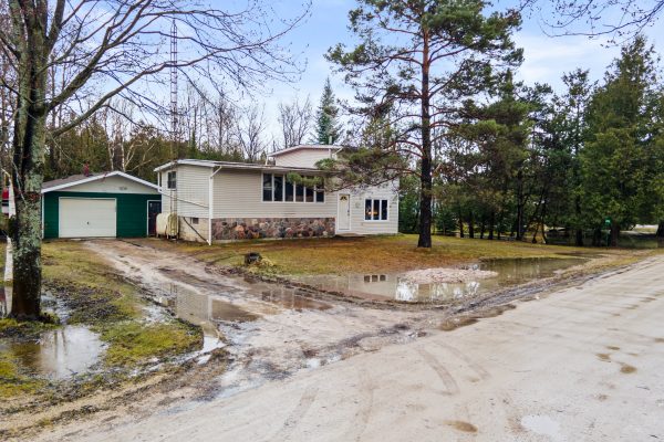 243 MCCULLOUGH LAKE DRIVE