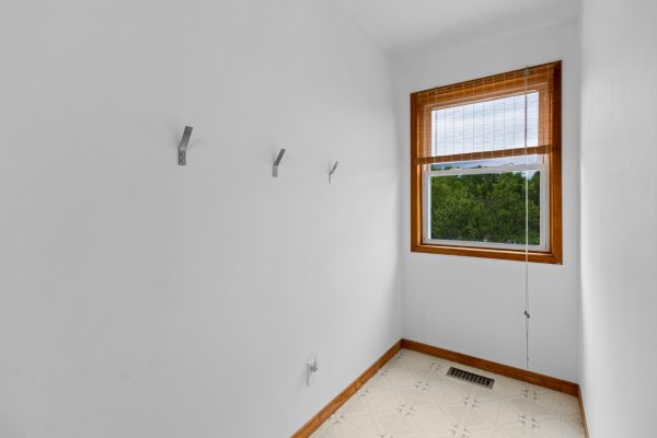 245650 22 SIDE ROAD