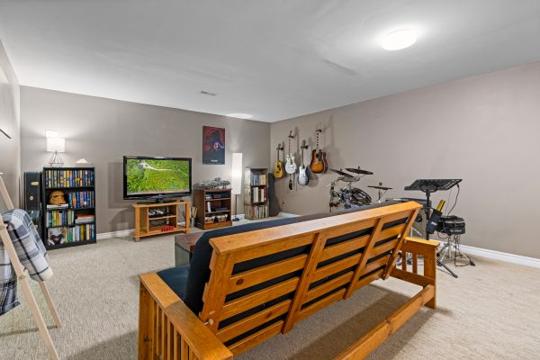 245650 22 SIDE ROAD
