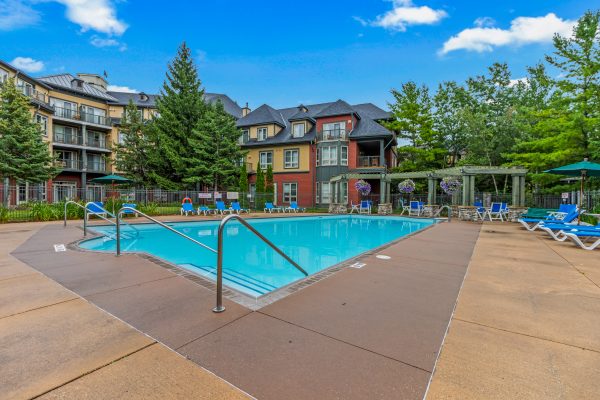 275 - 156 JOZO WEIDER BOULEVARD