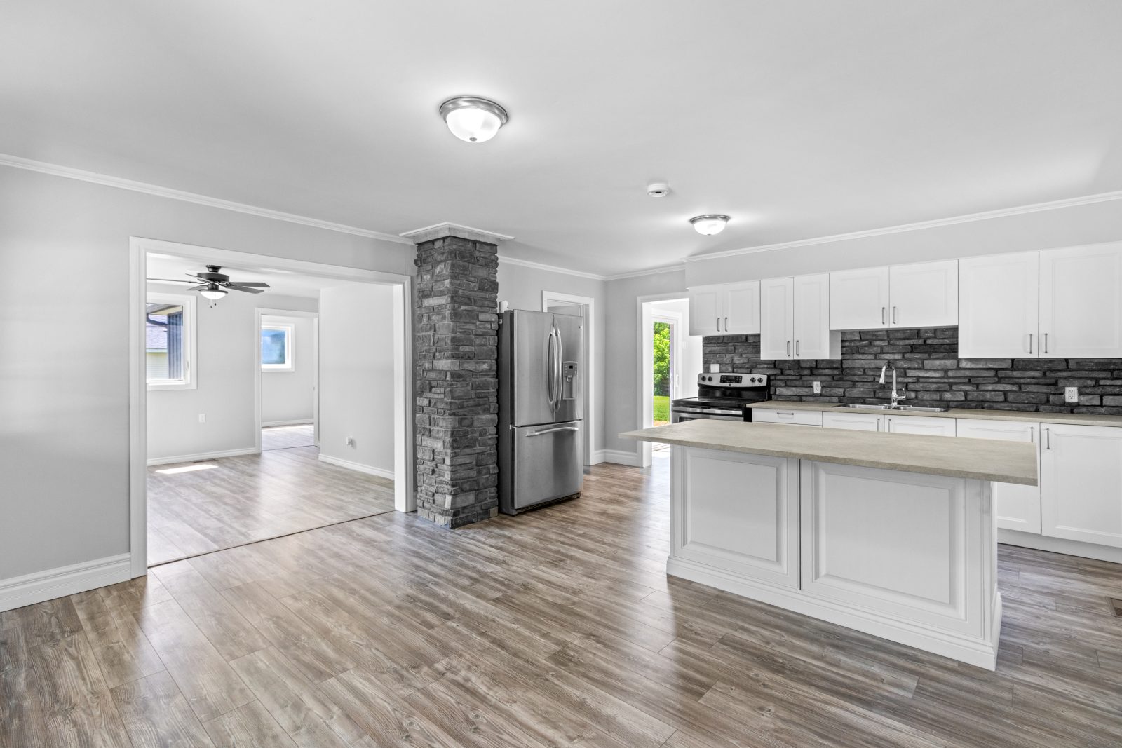 280131 ARTEMESIA-SOUTHGATE TOWNLINE