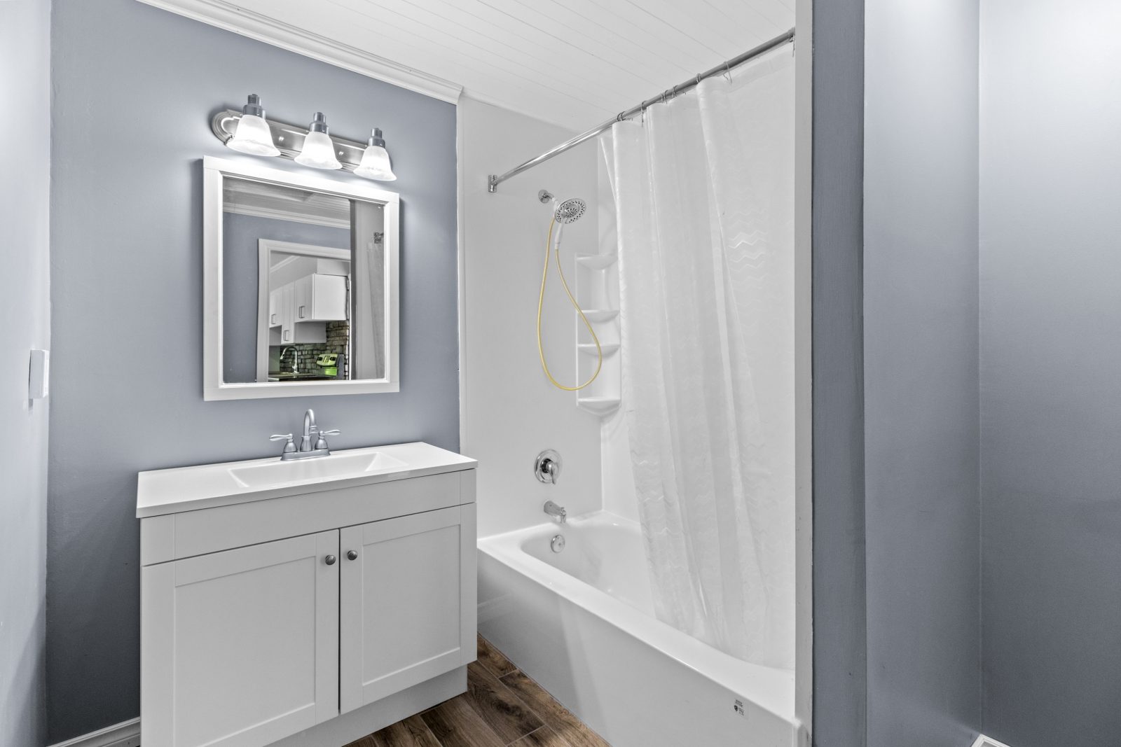 280131 ARTEMESIA-SOUTHGATE TOWNLINE