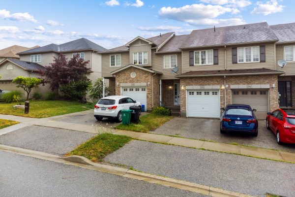 292 BRIARMEADOW DRIVE