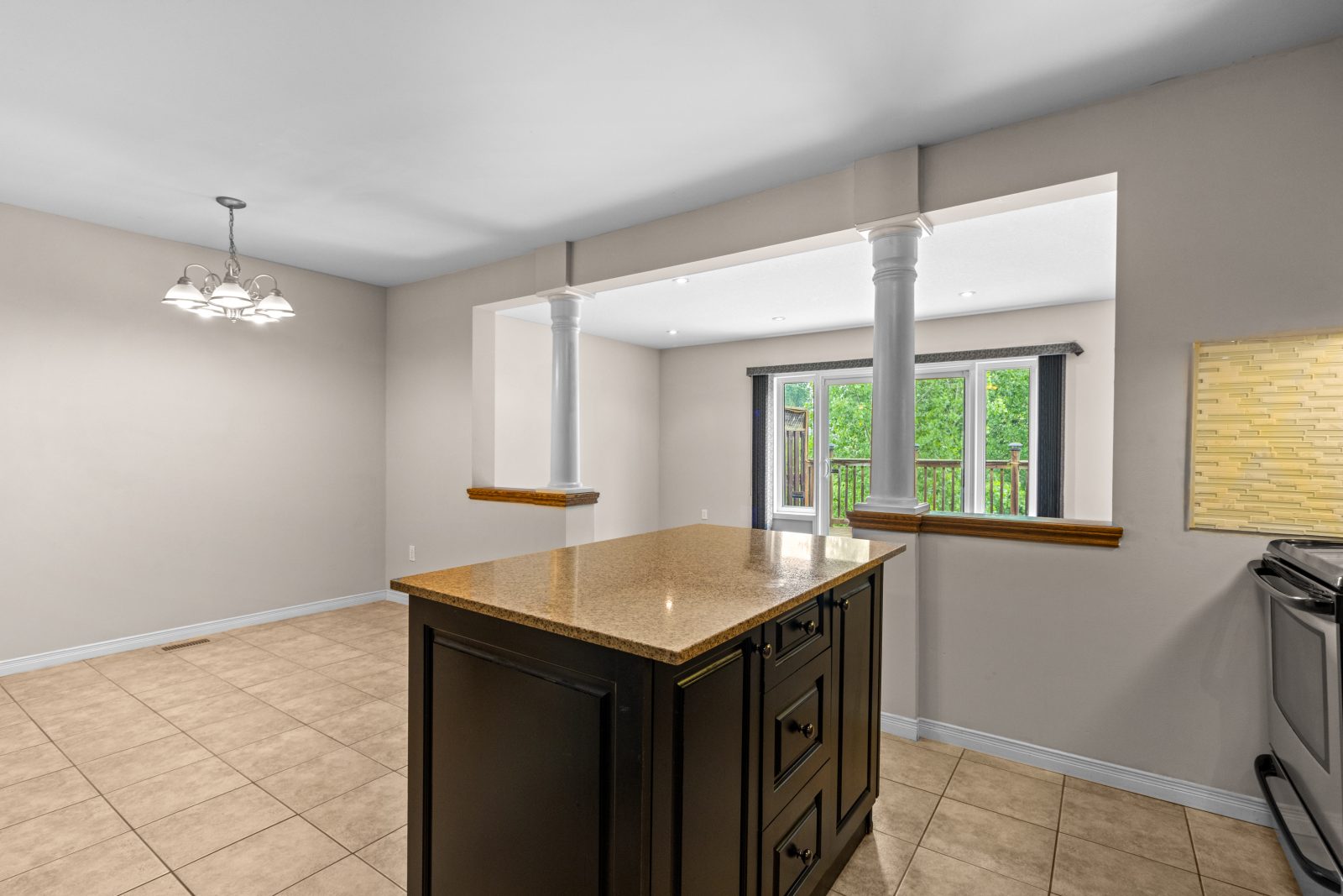 292 BRIARMEADOW DRIVE