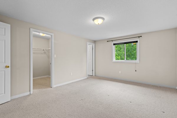 292 BRIARMEADOW DRIVE
