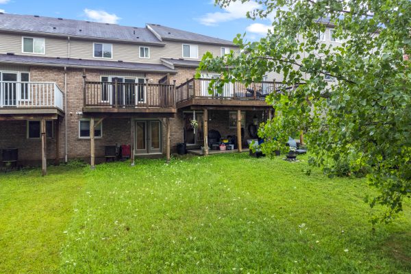 292 BRIARMEADOW DRIVE