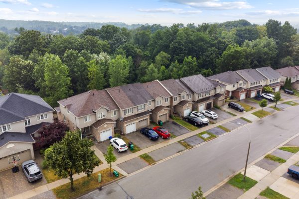 292 BRIARMEADOW DRIVE
