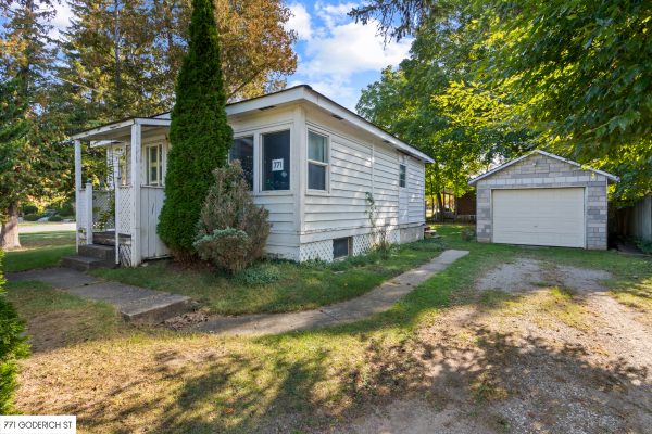 558 Green St, 614 River St and 771 Goderich St