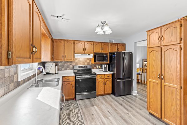 307 Jeremys Crescent