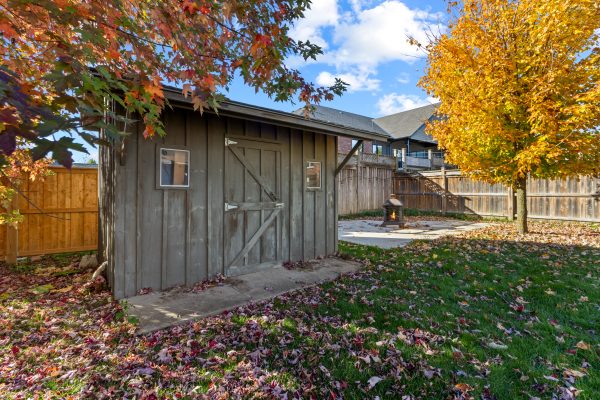 307 Jeremys Crescent