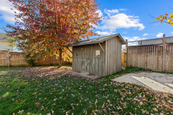 307 Jeremys Crescent