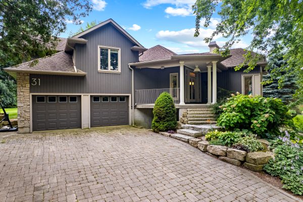 31 TANYA CRESCENT