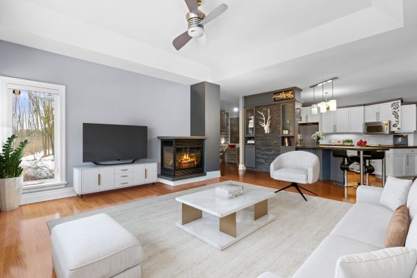 31 TANYA CRESCENT