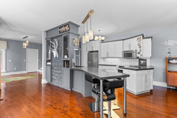 31 TANYA CRESCENT