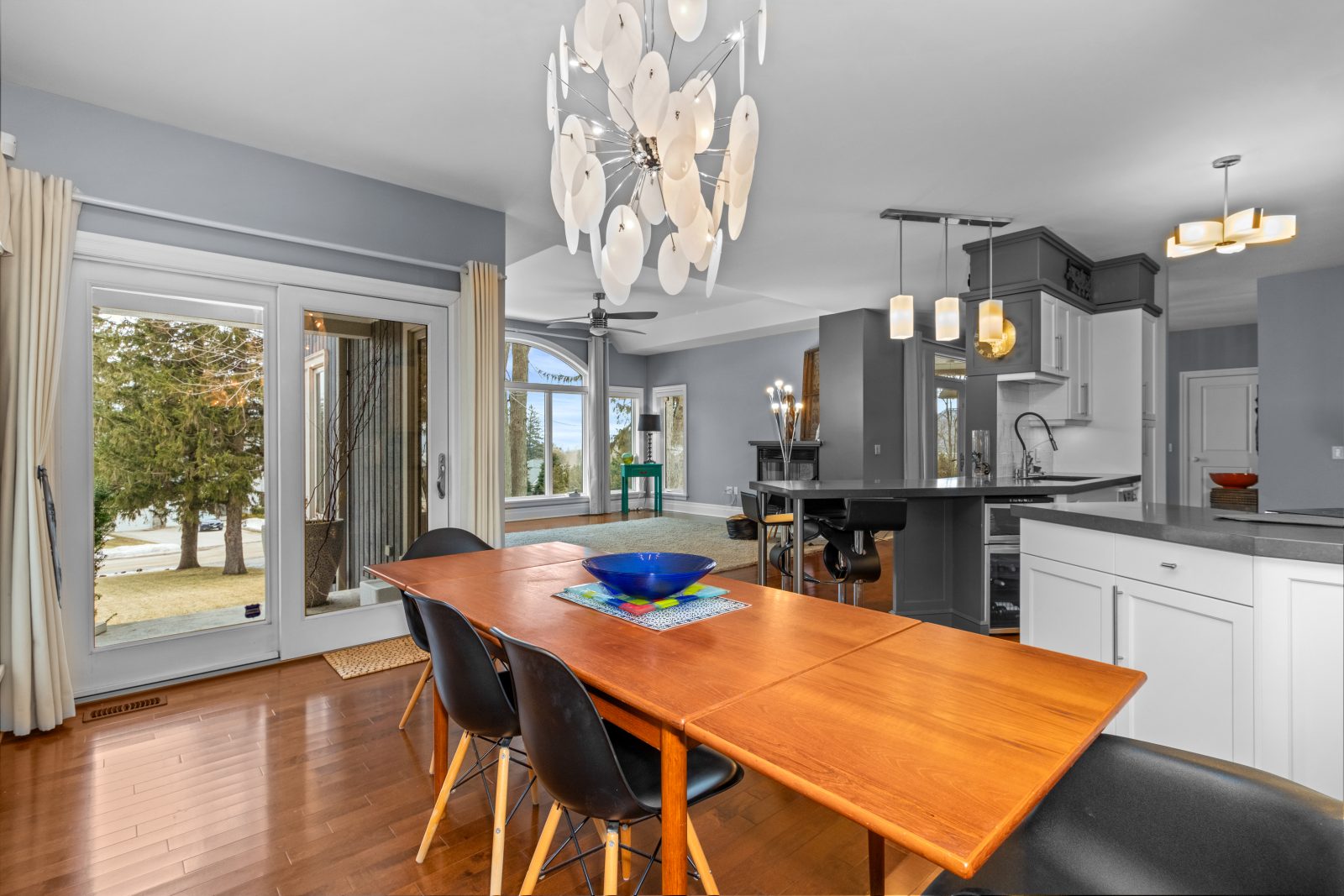 31 TANYA CRESCENT