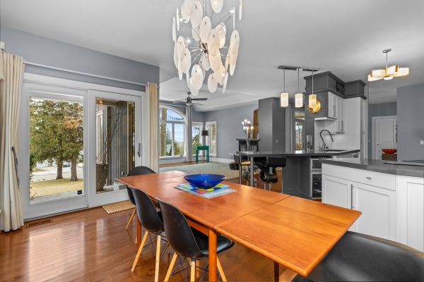 31 TANYA CRESCENT