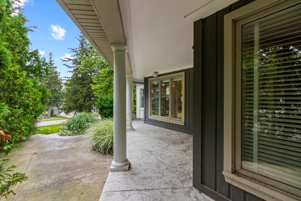 31 TANYA CRESCENT
