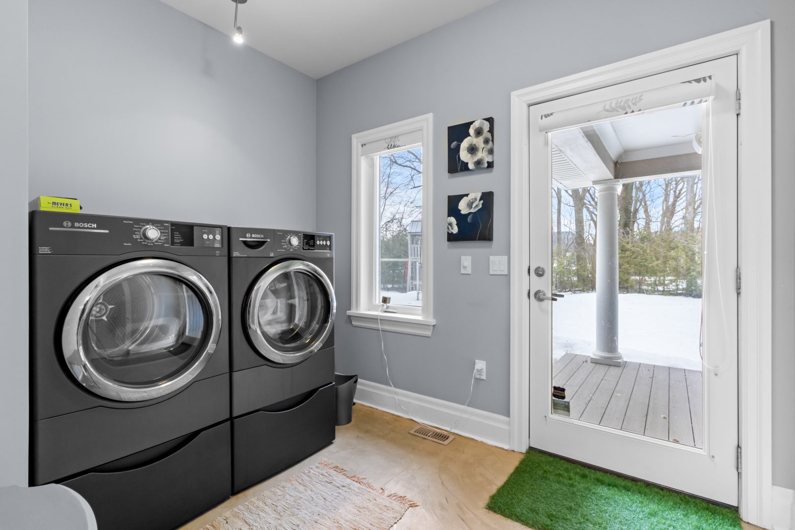 31 TANYA CRESCENT