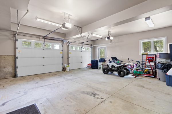 31 TANYA CRESCENT