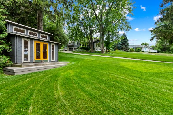 31 TANYA CRESCENT