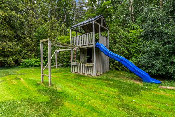 31 TANYA CRESCENT