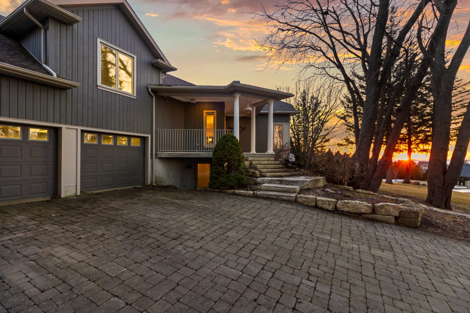 31 TANYA CRESCENT
