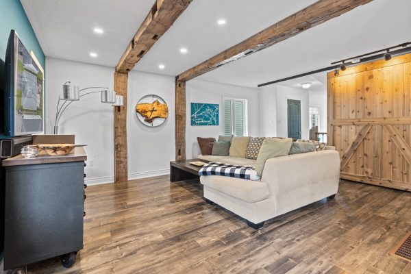 3112 EMPEROR DRIVE