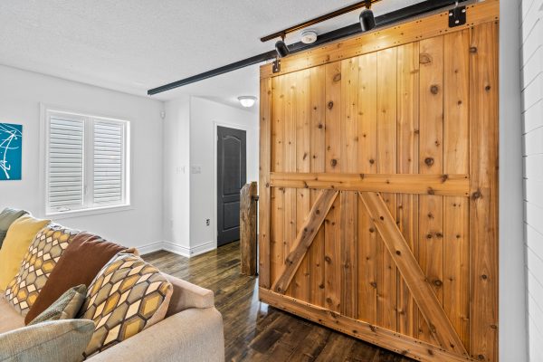 3112 EMPEROR DRIVE