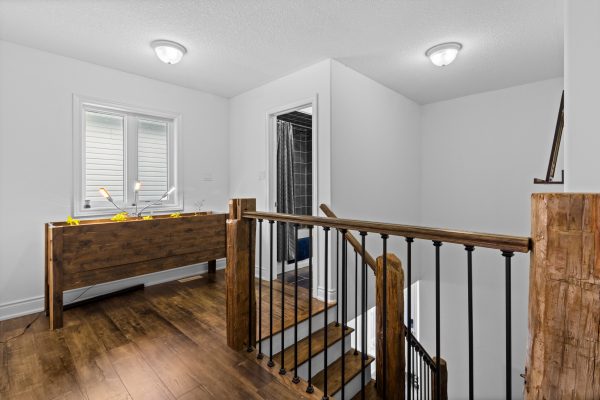 3112 EMPEROR DRIVE