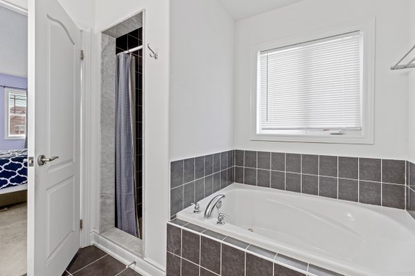 3112 EMPEROR DRIVE