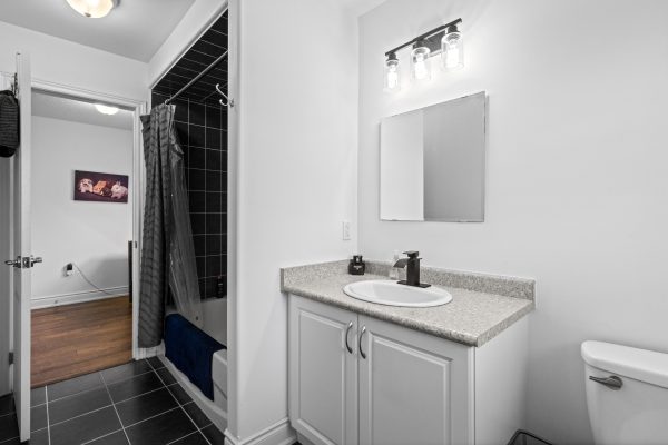 3112 EMPEROR DRIVE