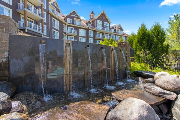 321 - 220 GORD CANNING DRIVE