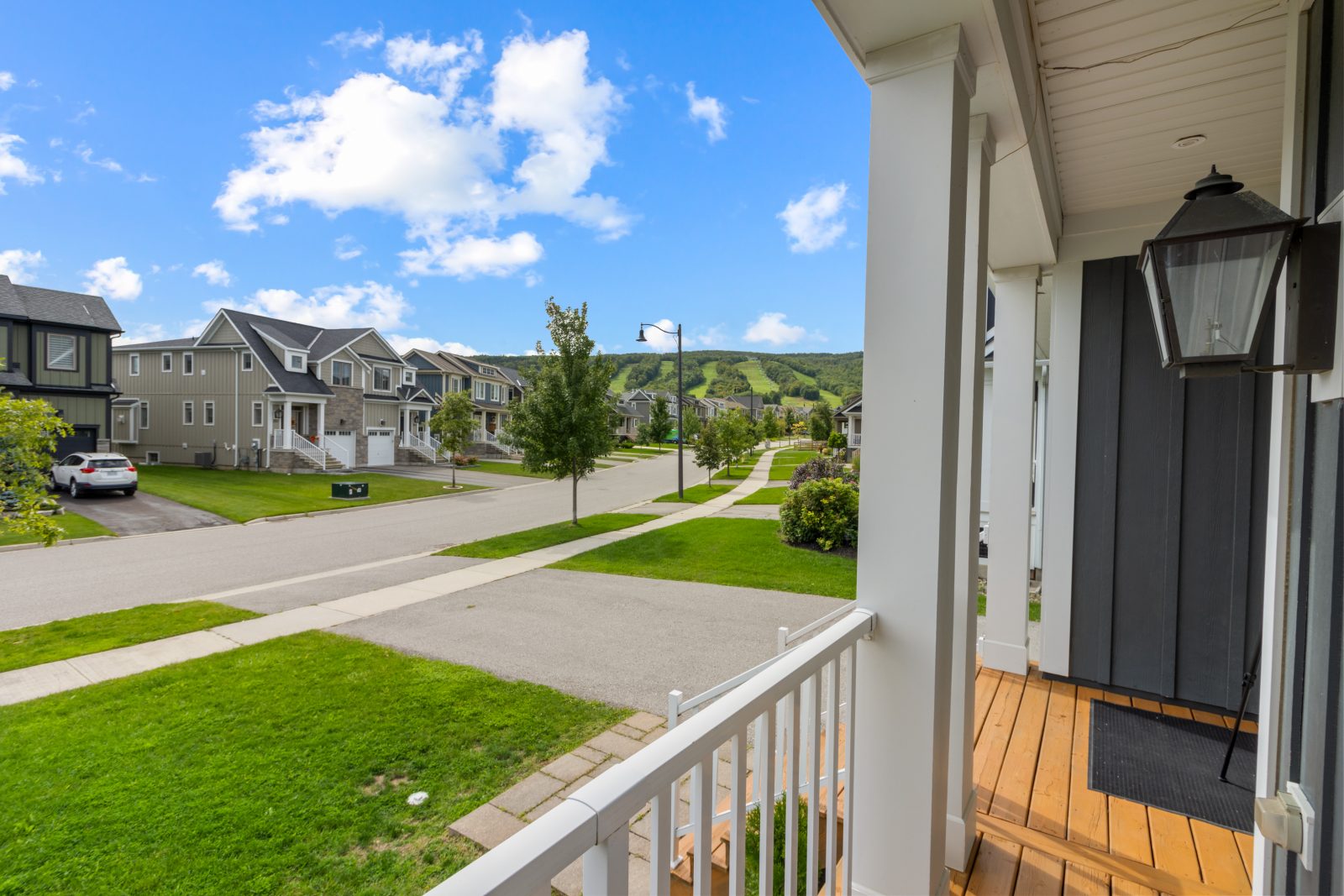 360 YELLOW BIRCH CRESCENT
