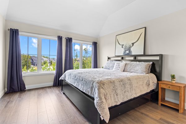 360 YELLOW BIRCH CRESCENT