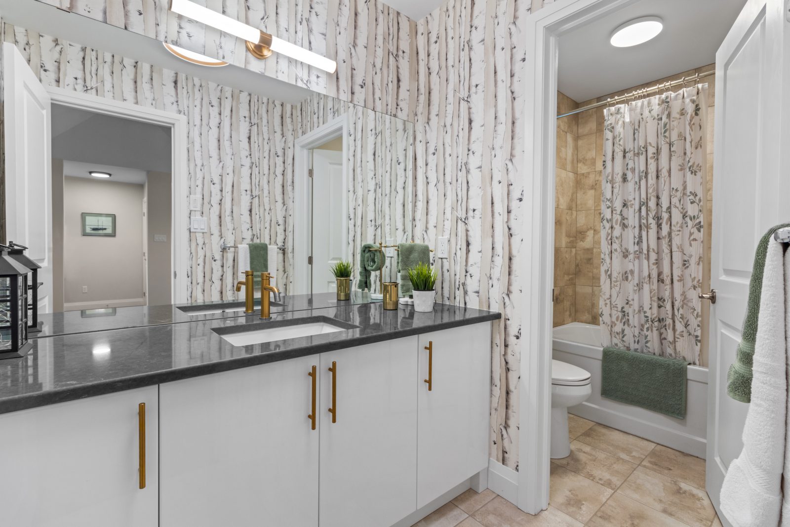 360 YELLOW BIRCH CRESCENT