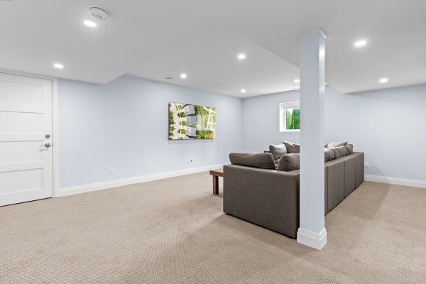 360 YELLOW BIRCH CRESCENT