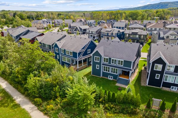 360 YELLOW BIRCH CRESCENT