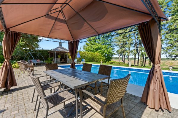 370474 B CONCESSION