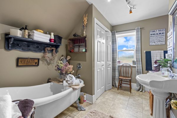 3998 BRUCE RD 3 ROAD