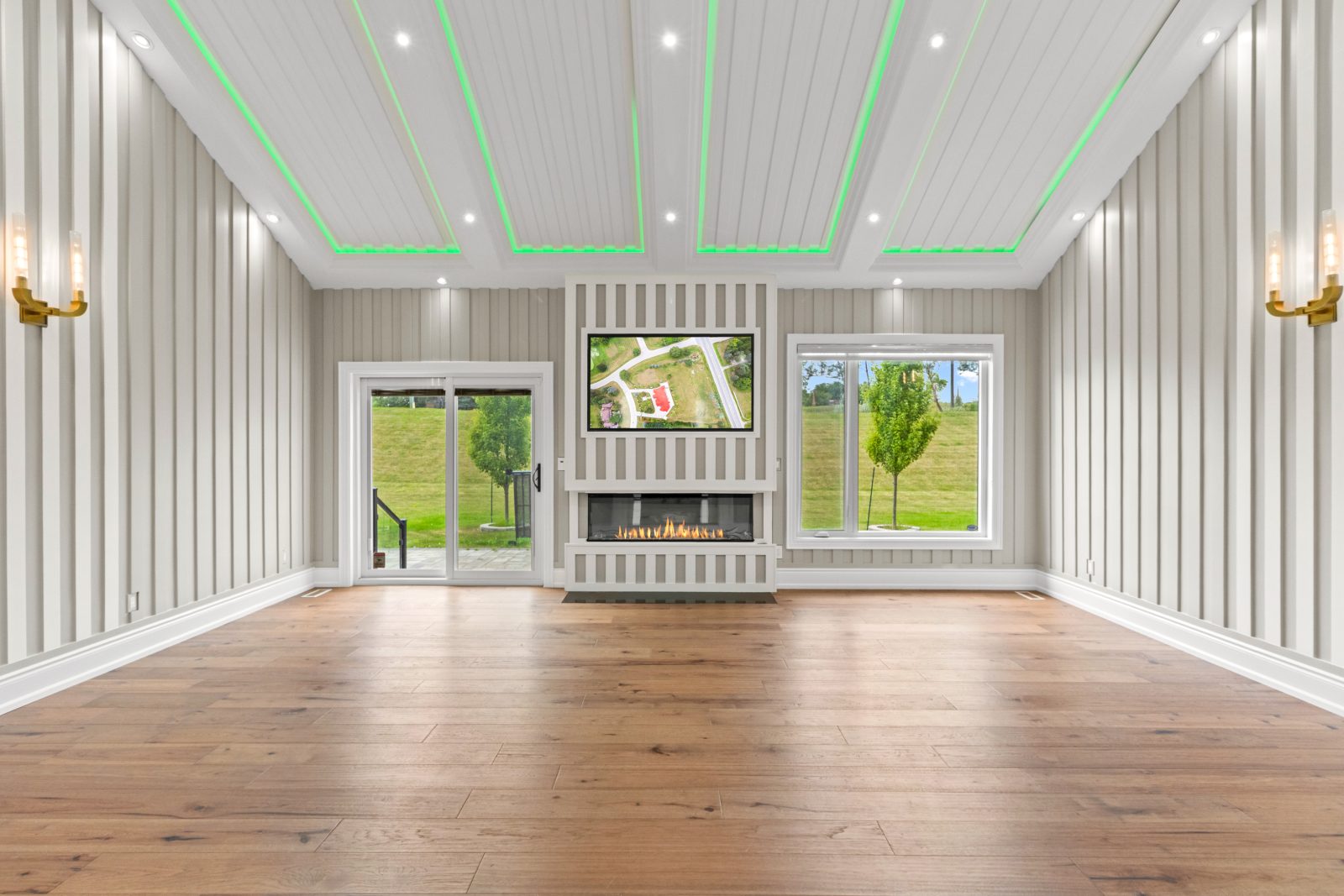4 LOCH ERNE LANE
