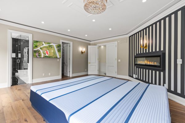 4 LOCH ERNE LANE