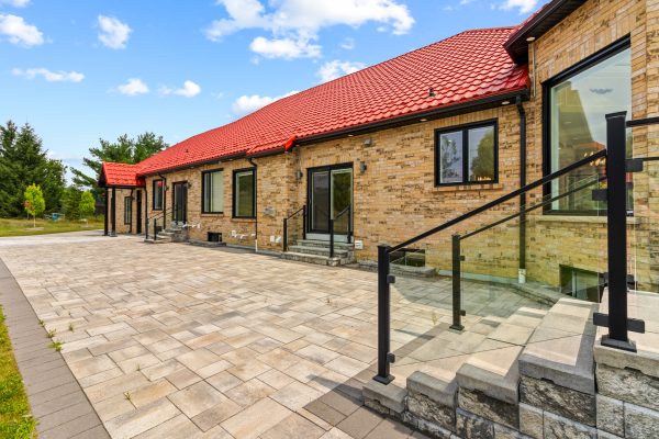 4 LOCH ERNE LANE